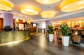 Отель Stadthotel am Römerturm  Кёльн